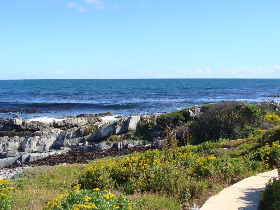 5 Bedroom Property for Sale in Sandbaai Western Cape
